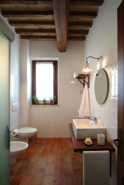Agriturismo Casale Le Selvette Ripa Szoba fotó