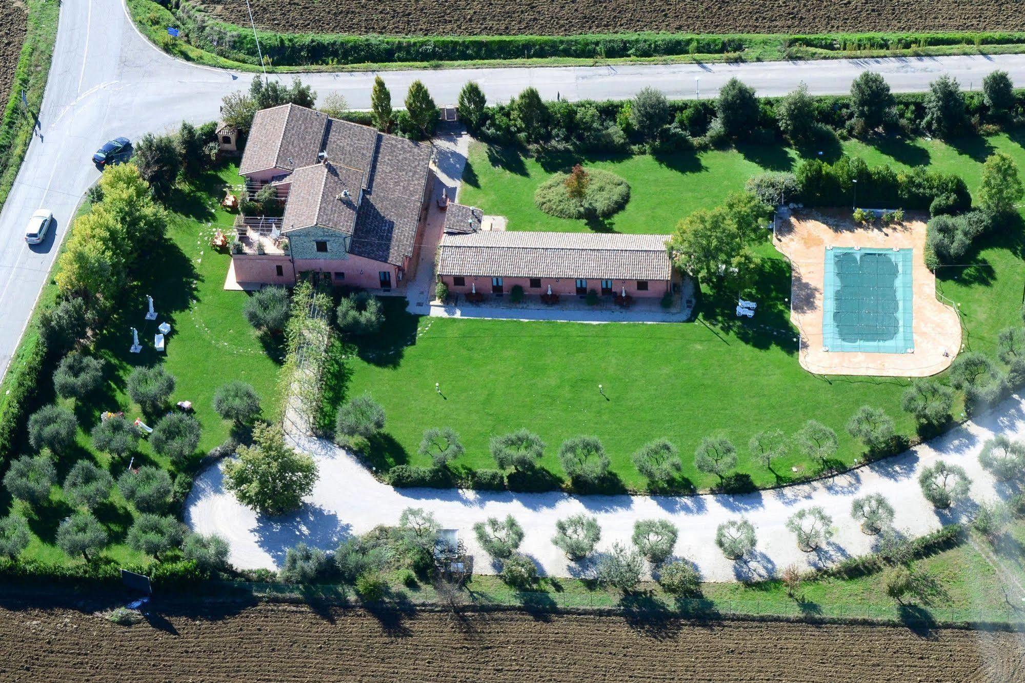 Agriturismo Casale Le Selvette Ripa Kültér fotó